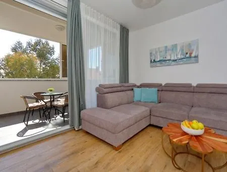 Brand New Ritta Apartment *