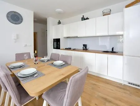 Apartment Brand New Ritta *