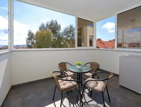 Apartment Brand New Ritta *